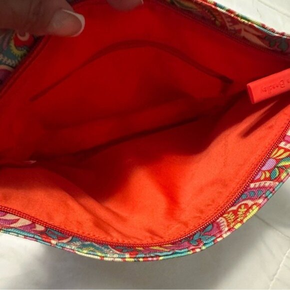 Vera Bradley Paisley In Paradise Pattern Triple Zip Hipster - Picture 8 of 9